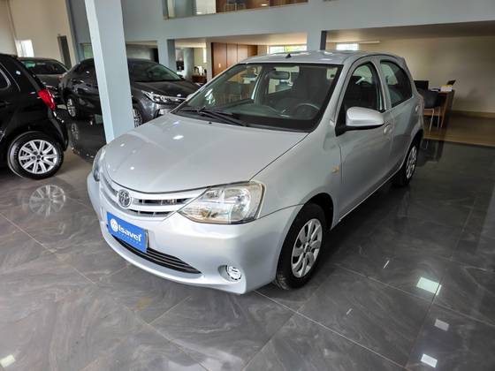 TOYOTA ETIOS 1.3 X 16V FLEX 4P MANUAL TOYOTA ETIOS 1.3 X 16V FLEX 4P MANUAL
